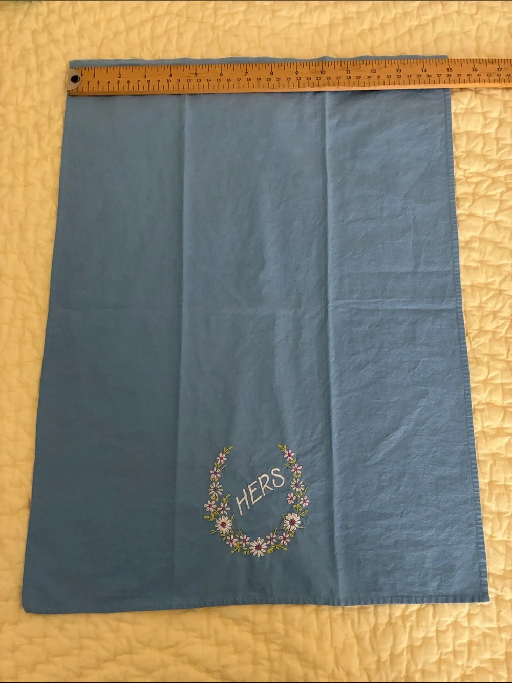 Vintage linens pair